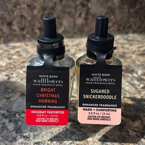 Bath & Body works White Barn Wallflowers Refills (2) 0.8oz NEW